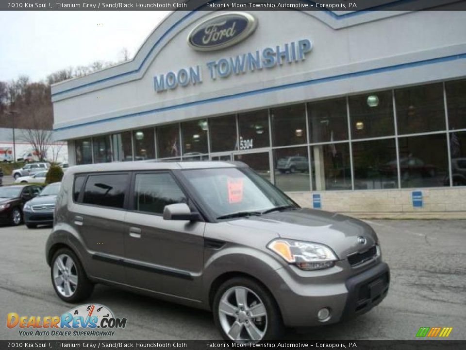 2010 Kia Soul ! Titanium Gray / Sand/Black Houndstooth Cloth Photo #1