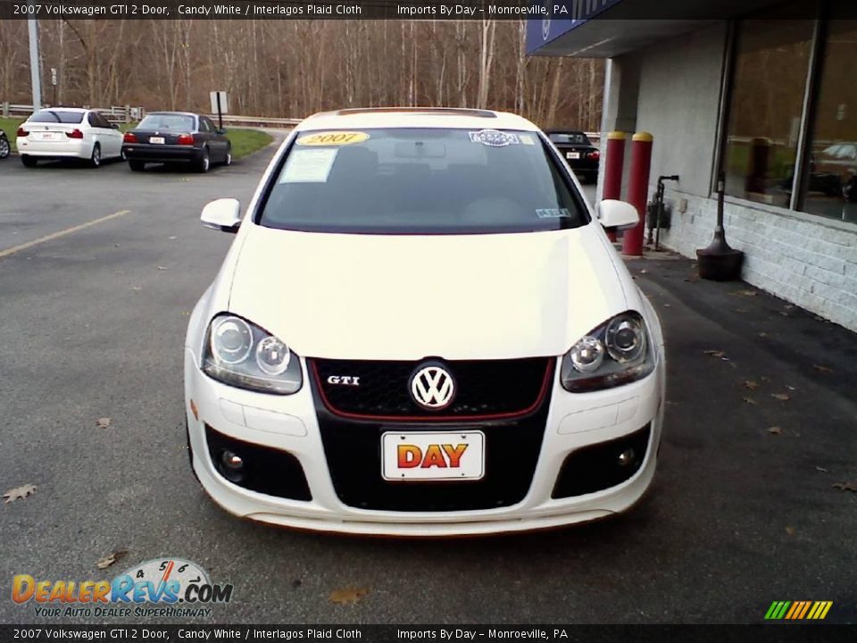 2007 Volkswagen GTI 2 Door Candy White / Interlagos Plaid Cloth Photo #3