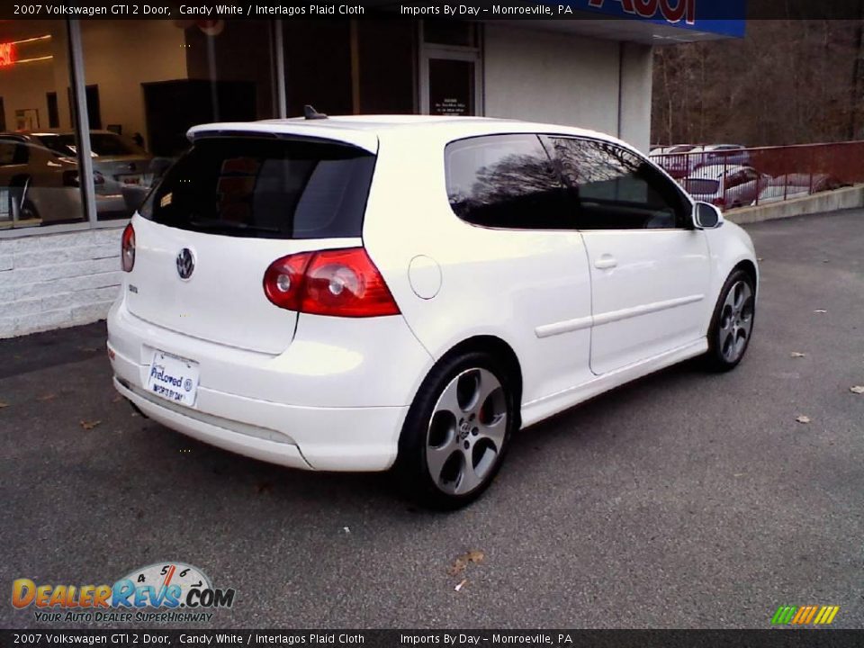 2007 Volkswagen GTI 2 Door Candy White / Interlagos Plaid Cloth Photo #7