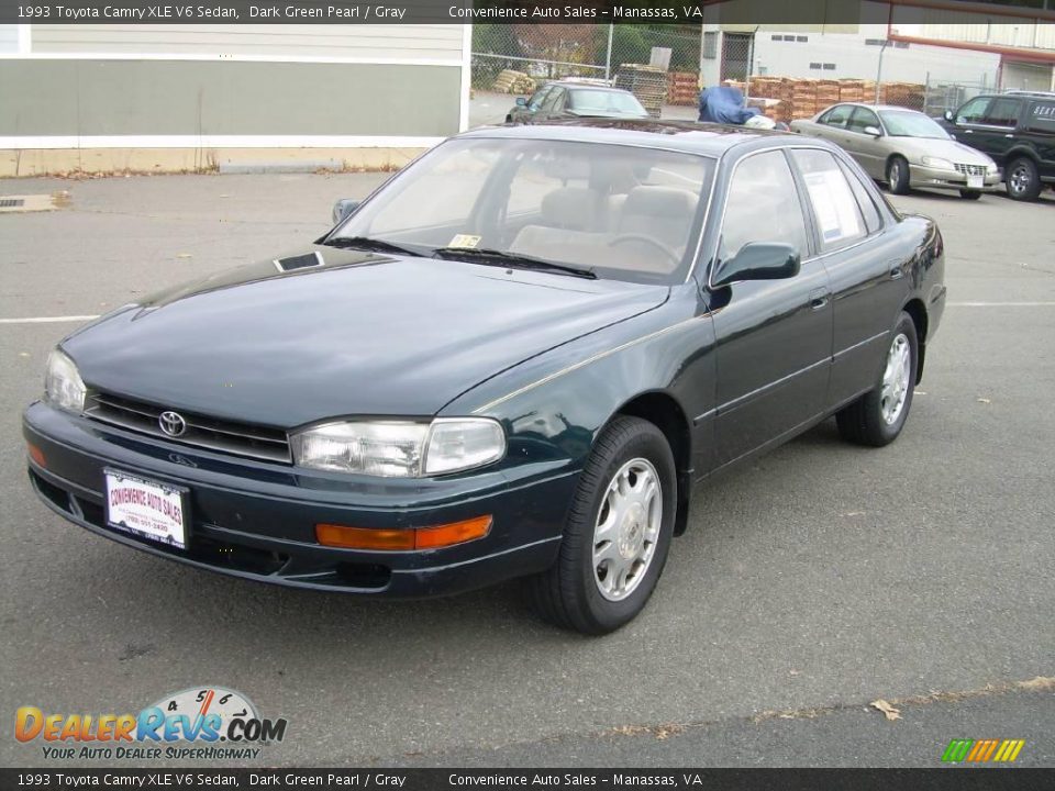 1993 Toyota Camry XLE V6 Sedan Dark Green Pearl / Gray Photo #7