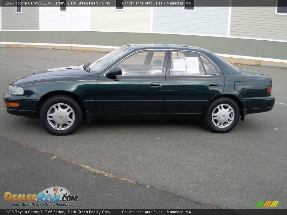 1993 Toyota Camry XLE V6 Sedan Dark Green Pearl / Gray Photo #8