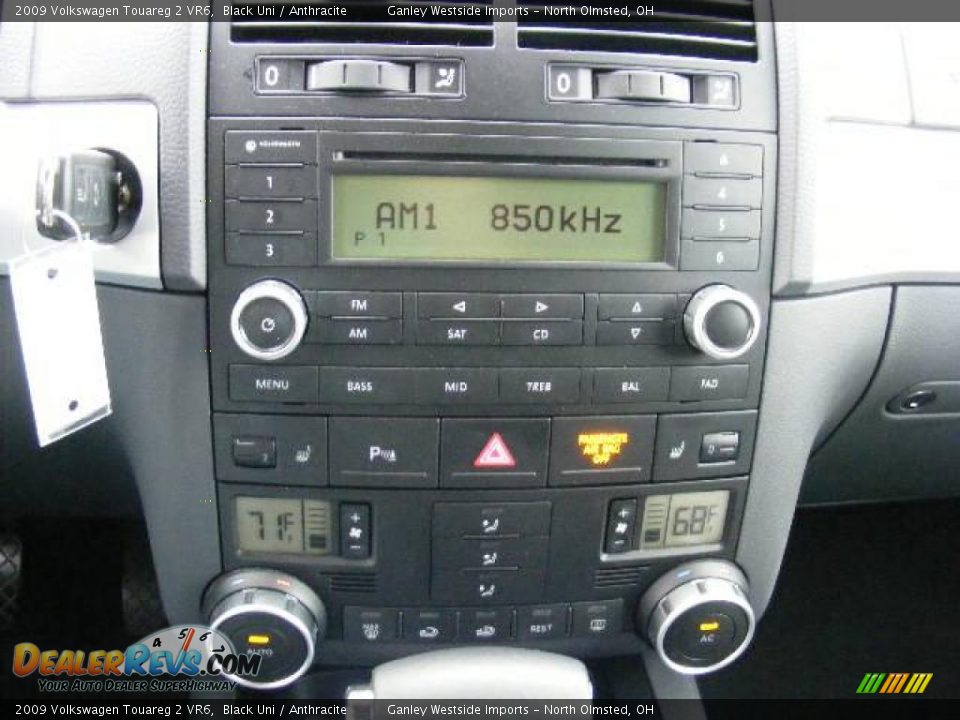 2009 Volkswagen Touareg 2 VR6 Black Uni / Anthracite Photo #18