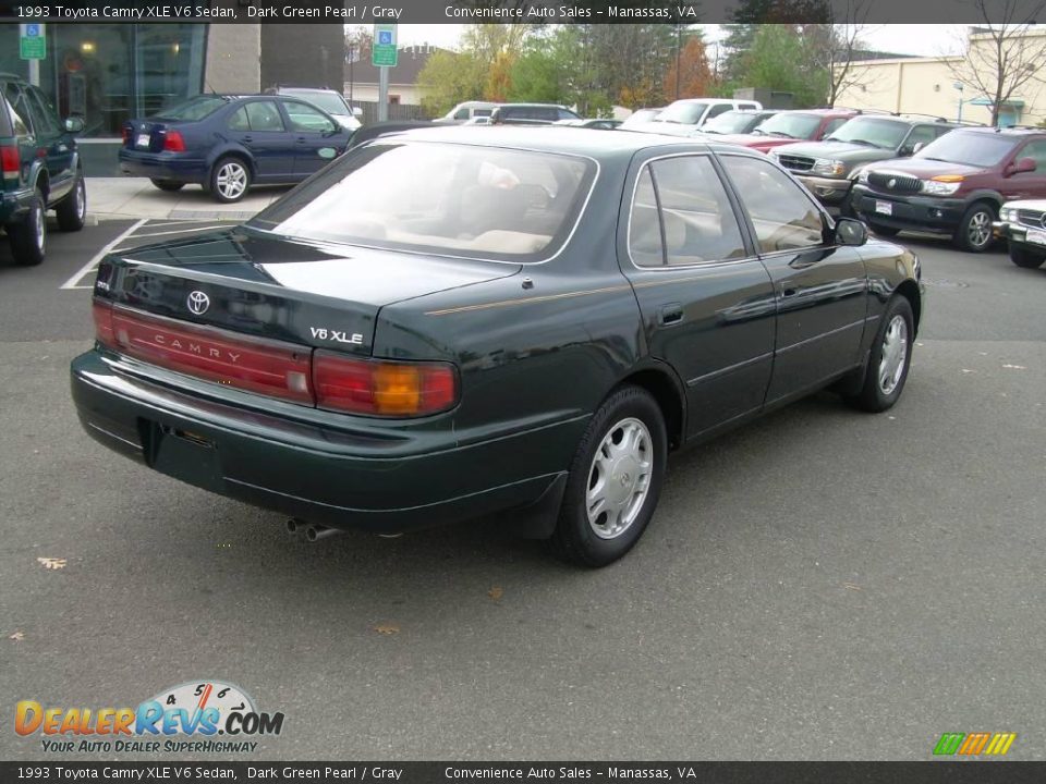 1993 Toyota Camry XLE V6 Sedan Dark Green Pearl / Gray Photo #11