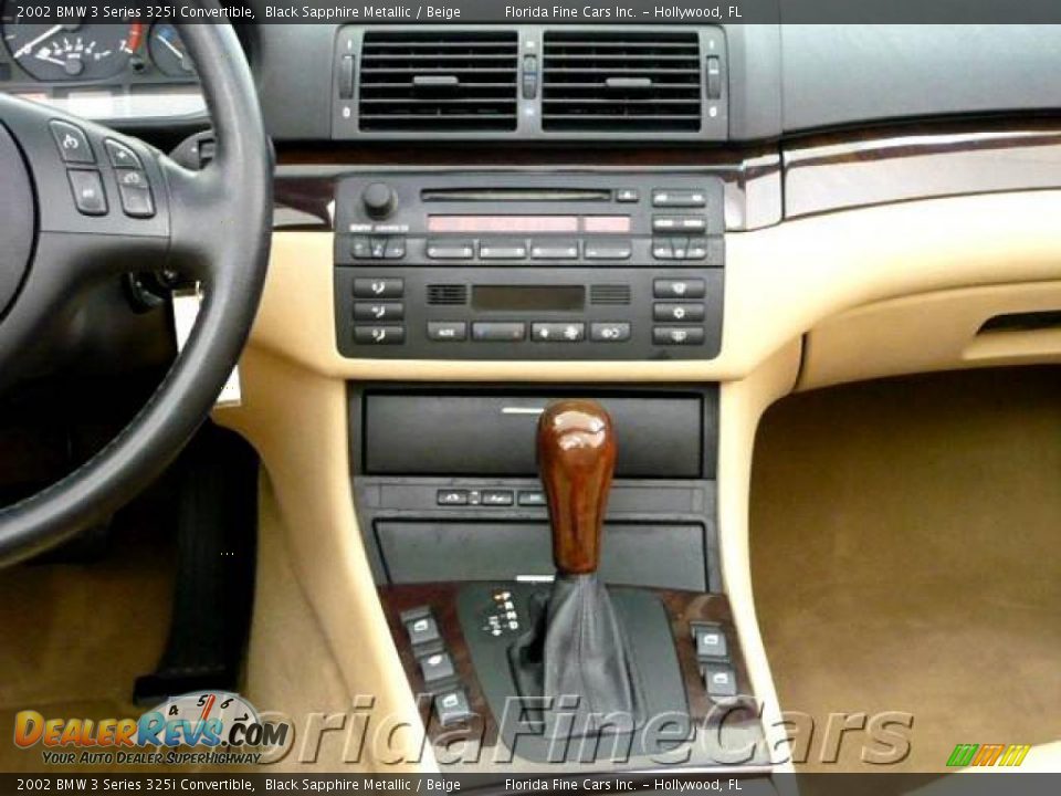 2002 BMW 3 Series 325i Convertible Black Sapphire Metallic / Beige Photo #18