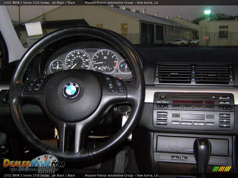 2002 BMW 3 Series 330i Sedan Jet Black / Black Photo #11