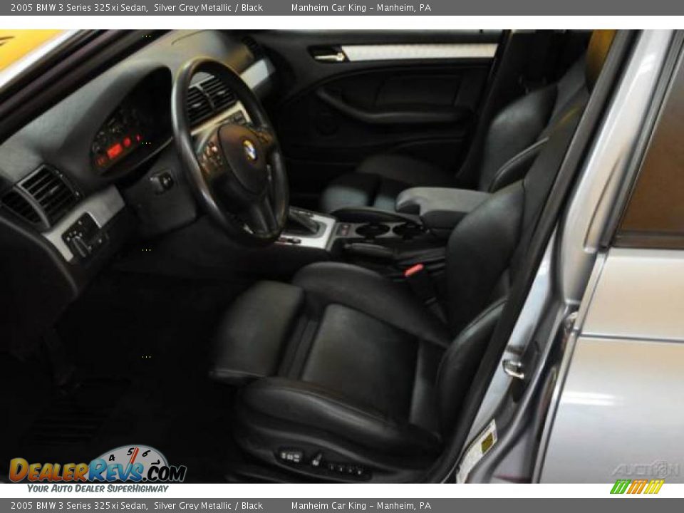 2005 BMW 3 Series 325xi Sedan Silver Grey Metallic / Black Photo #11
