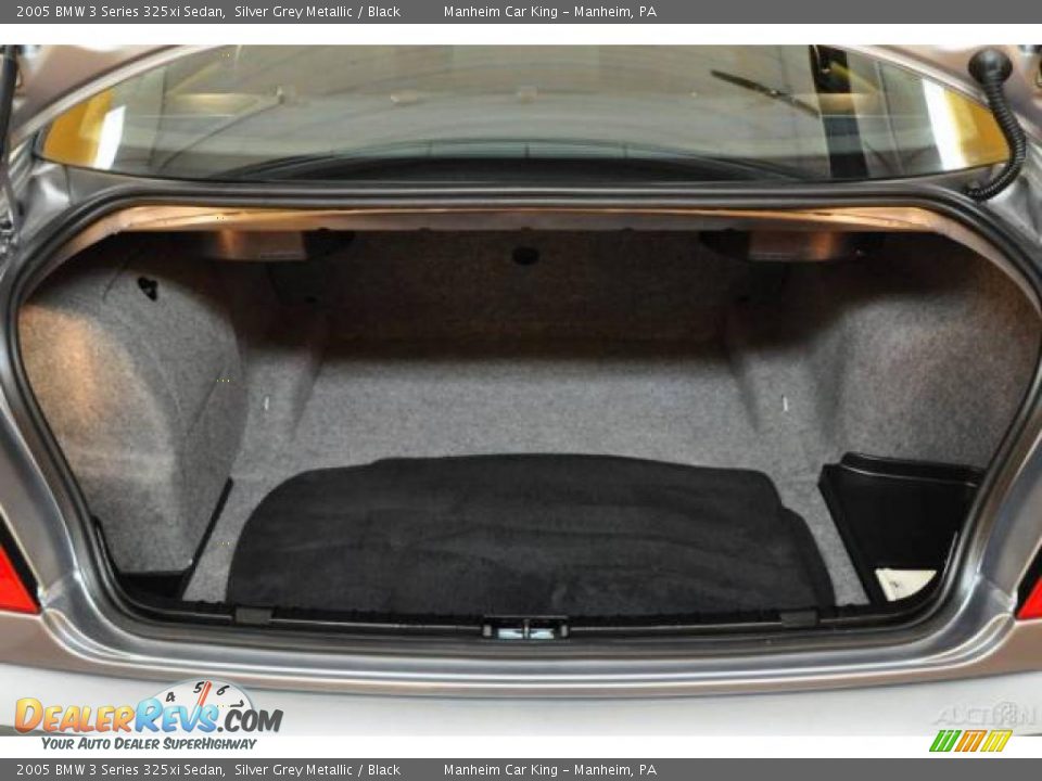 2005 BMW 3 Series 325xi Sedan Silver Grey Metallic / Black Photo #15