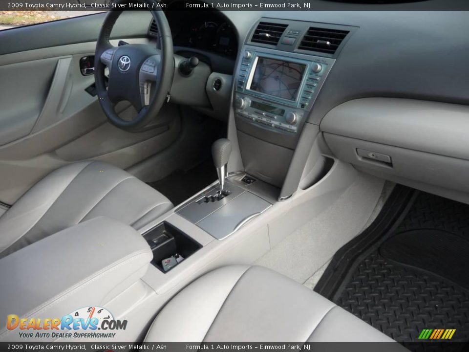 2009 Toyota Camry Hybrid Classic Silver Metallic / Ash Photo #6