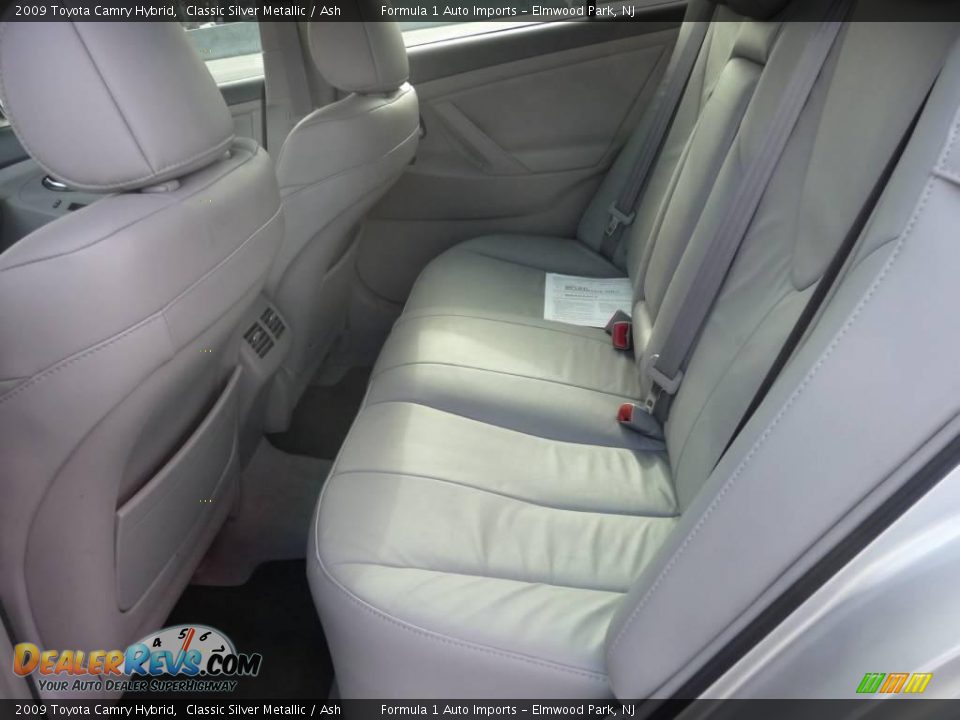 2009 Toyota Camry Hybrid Classic Silver Metallic / Ash Photo #8