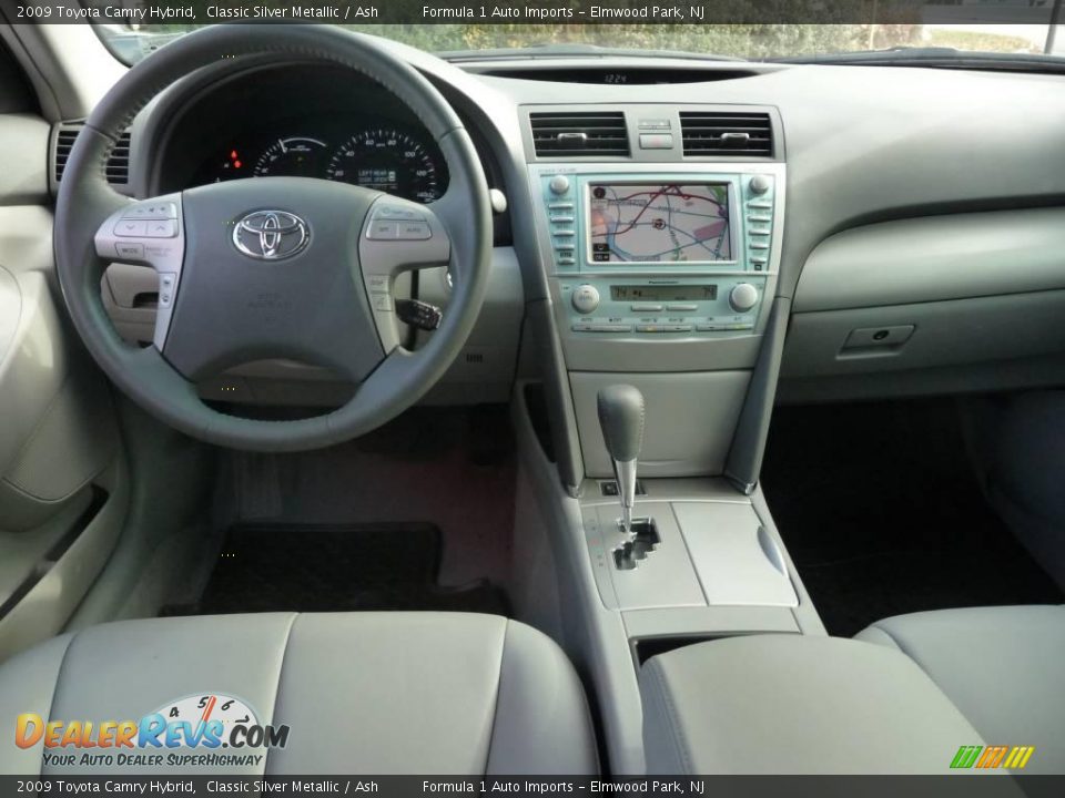 2009 Toyota Camry Hybrid Classic Silver Metallic / Ash Photo #9