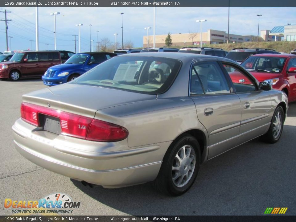 1999 Buick Regal LS Light Sandrift Metallic / Taupe Photo #5