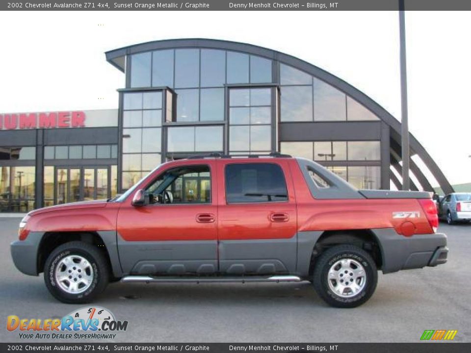 2002 Chevrolet Avalanche Z71 4x4 Sunset Orange Metallic / Graphite Photo #1