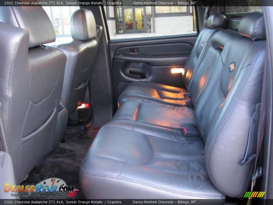2002 Chevrolet Avalanche Z71 4x4 Sunset Orange Metallic / Graphite Photo #9