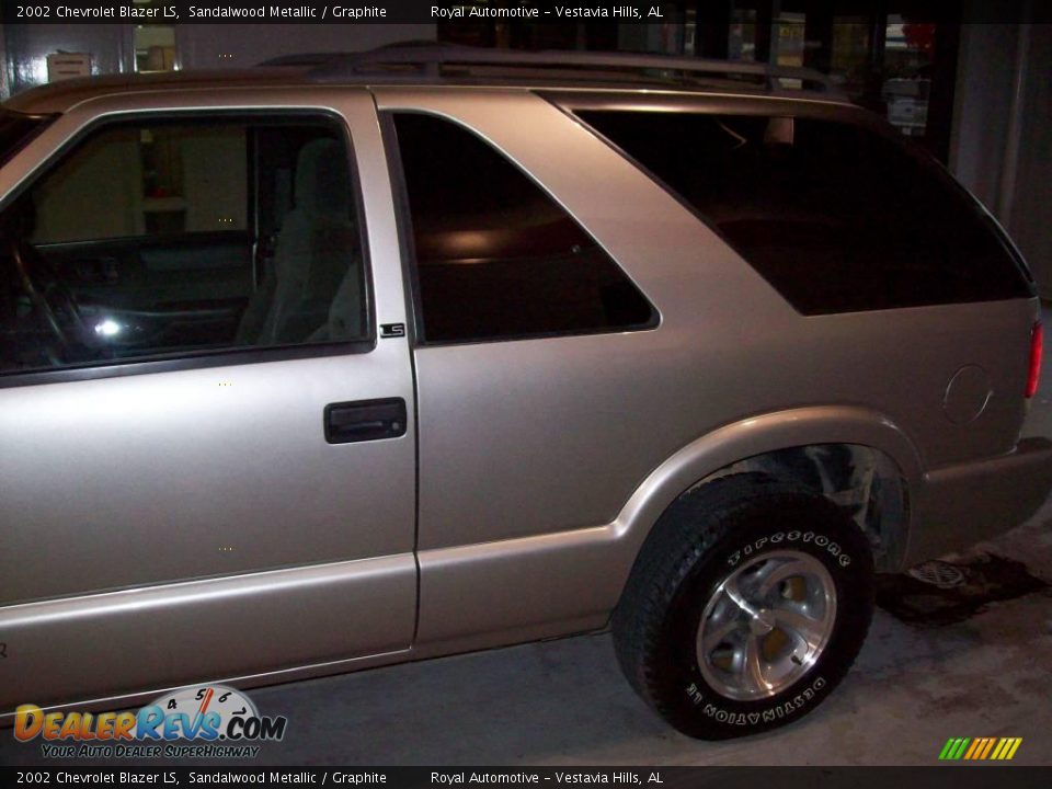 2002 Chevrolet Blazer LS Sandalwood Metallic / Graphite Photo #5
