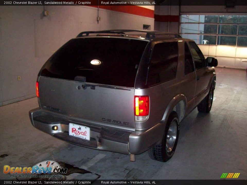 2002 Chevrolet Blazer LS Sandalwood Metallic / Graphite Photo #8