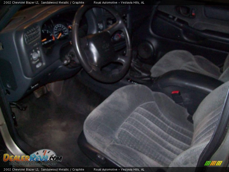 2002 Chevrolet Blazer LS Sandalwood Metallic / Graphite Photo #10