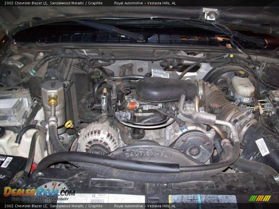 2002 Chevrolet Blazer LS Sandalwood Metallic / Graphite Photo #25
