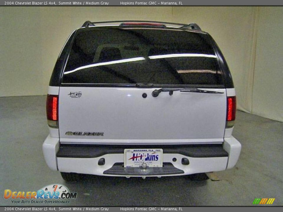 2004 Chevrolet Blazer LS 4x4 Summit White / Medium Gray Photo #7