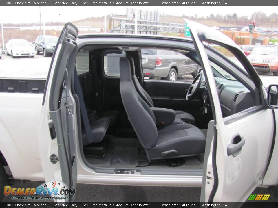 2005 Chevrolet Colorado LS Extended Cab Silver Birch Metallic / Medium Dark Pewter Photo #17