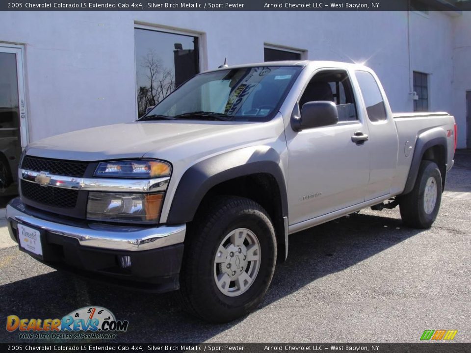 2005 Chevrolet Colorado LS Extended Cab 4x4 Silver Birch Metallic / Sport Pewter Photo #1