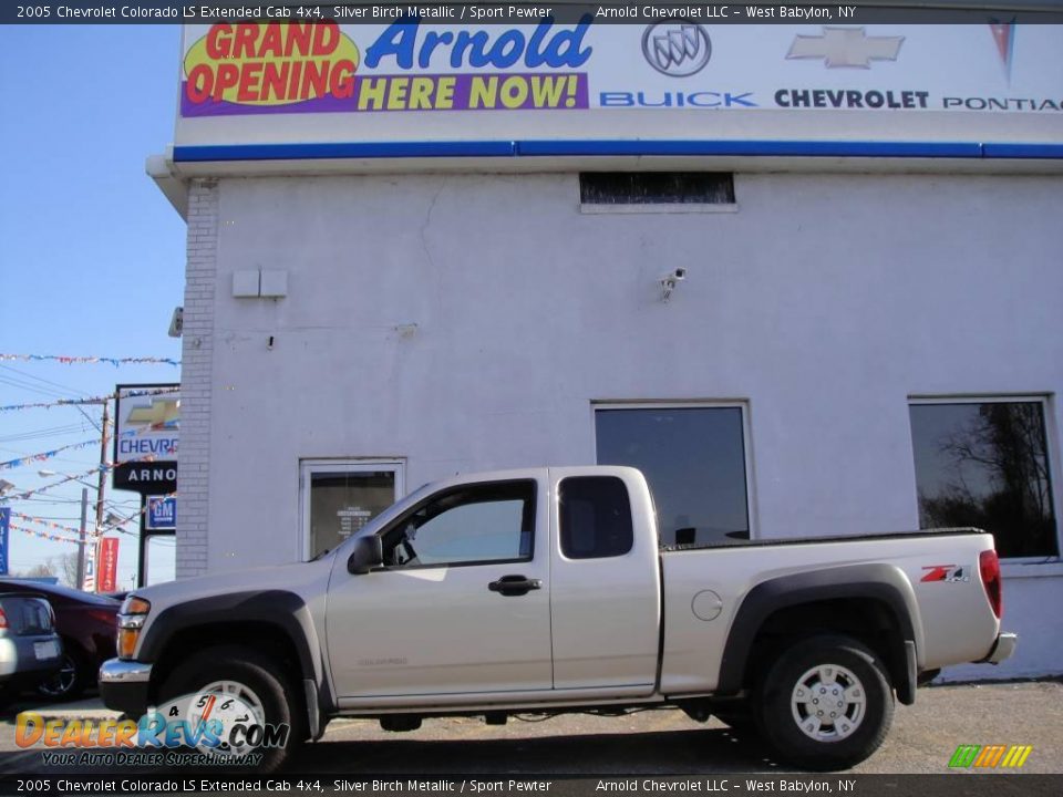 2005 Chevrolet Colorado LS Extended Cab 4x4 Silver Birch Metallic / Sport Pewter Photo #3