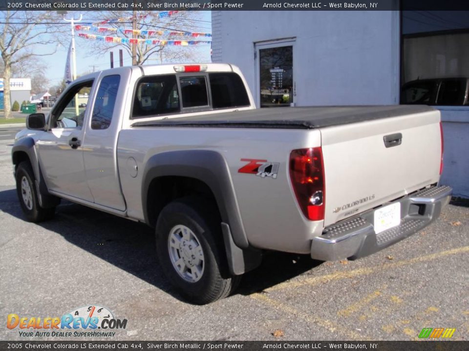 2005 Chevrolet Colorado LS Extended Cab 4x4 Silver Birch Metallic / Sport Pewter Photo #4