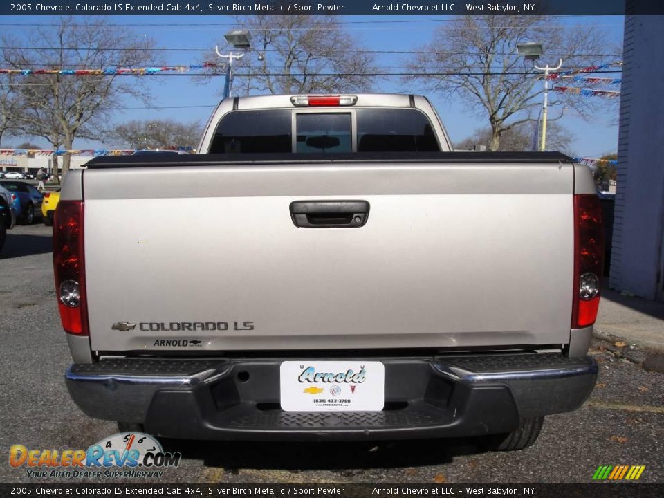 2005 Chevrolet Colorado LS Extended Cab 4x4 Silver Birch Metallic / Sport Pewter Photo #5