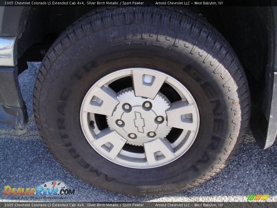2005 Chevrolet Colorado LS Extended Cab 4x4 Silver Birch Metallic / Sport Pewter Photo #8
