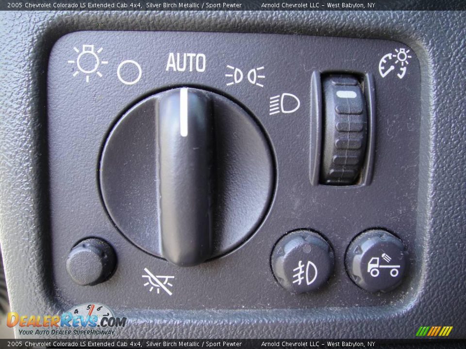 2005 Chevrolet Colorado LS Extended Cab 4x4 Silver Birch Metallic / Sport Pewter Photo #14
