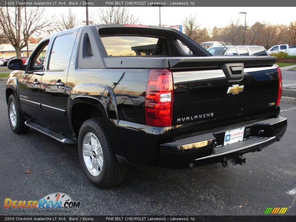 2009 Chevrolet Avalanche LT 4x4 Black / Ebony Photo #5