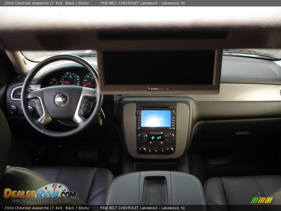 2009 Chevrolet Avalanche LT 4x4 Black / Ebony Photo #11