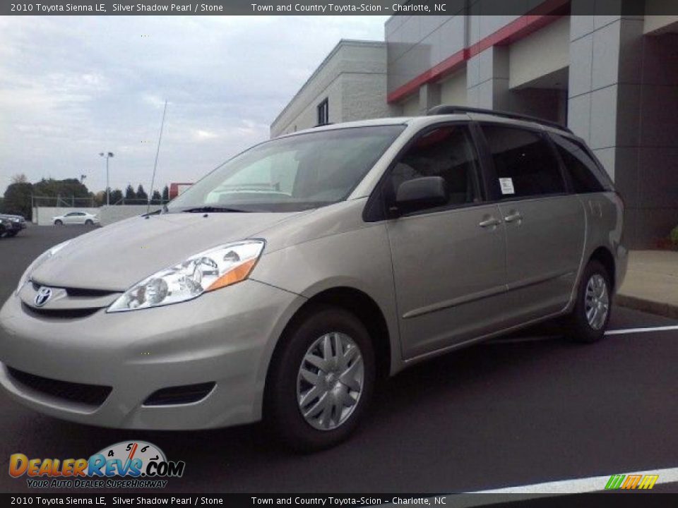 2010 Toyota Sienna LE Silver Shadow Pearl / Stone Photo #3