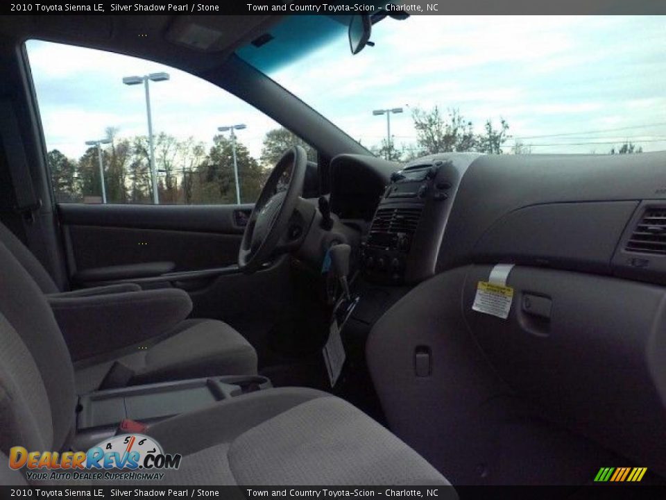 2010 Toyota Sienna LE Silver Shadow Pearl / Stone Photo #6