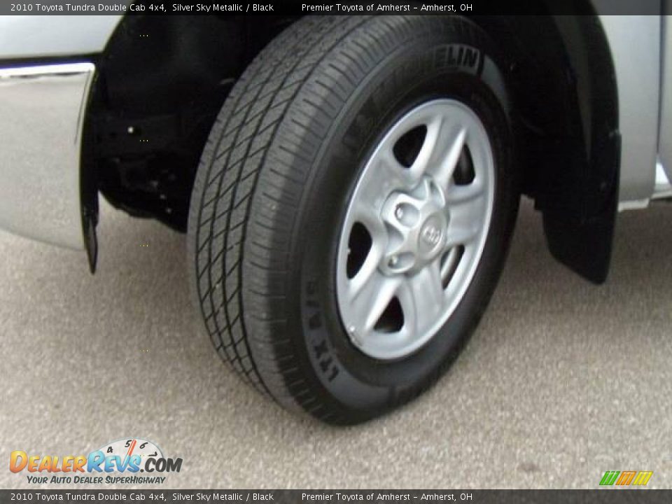 2010 Toyota Tundra Double Cab 4x4 Silver Sky Metallic / Black Photo #17