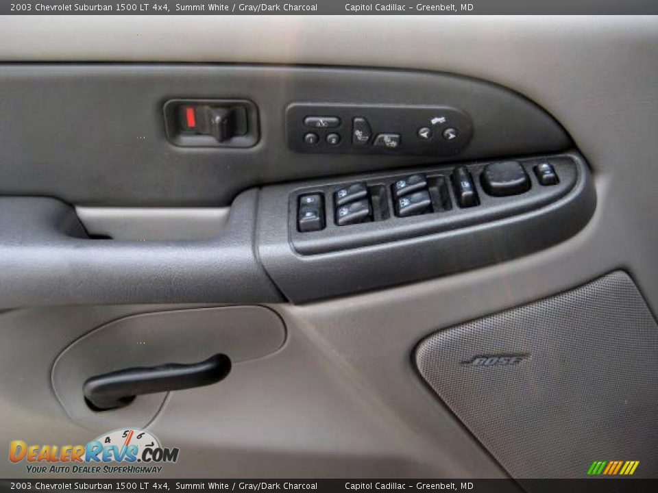 2003 Chevrolet Suburban 1500 LT 4x4 Summit White / Gray/Dark Charcoal Photo #19