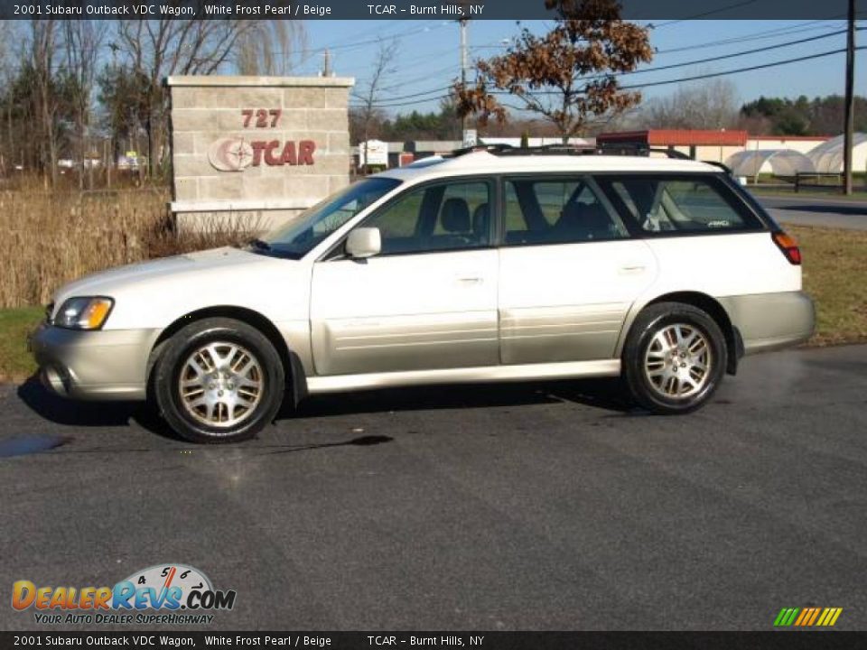 2001 Subaru Outback VDC Wagon White Frost Pearl / Beige Photo #1