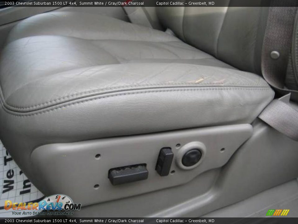 2003 Chevrolet Suburban 1500 LT 4x4 Summit White / Gray/Dark Charcoal Photo #20