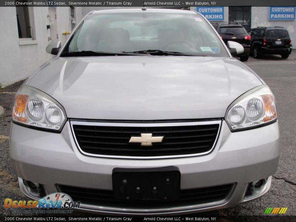 2006 Chevrolet Malibu LTZ Sedan Silverstone Metallic / Titanium Gray Photo #2