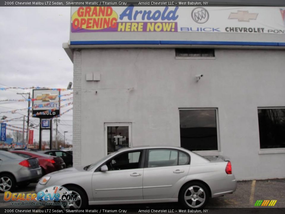 2006 Chevrolet Malibu LTZ Sedan Silverstone Metallic / Titanium Gray Photo #3