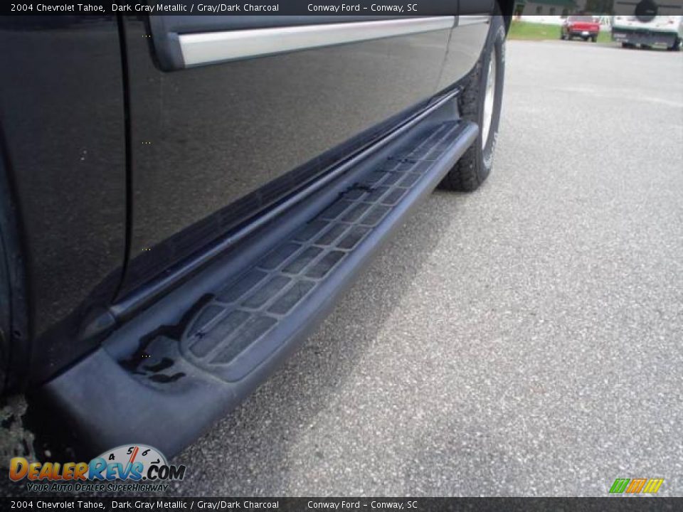 2004 Chevrolet Tahoe Dark Gray Metallic / Gray/Dark Charcoal Photo #13