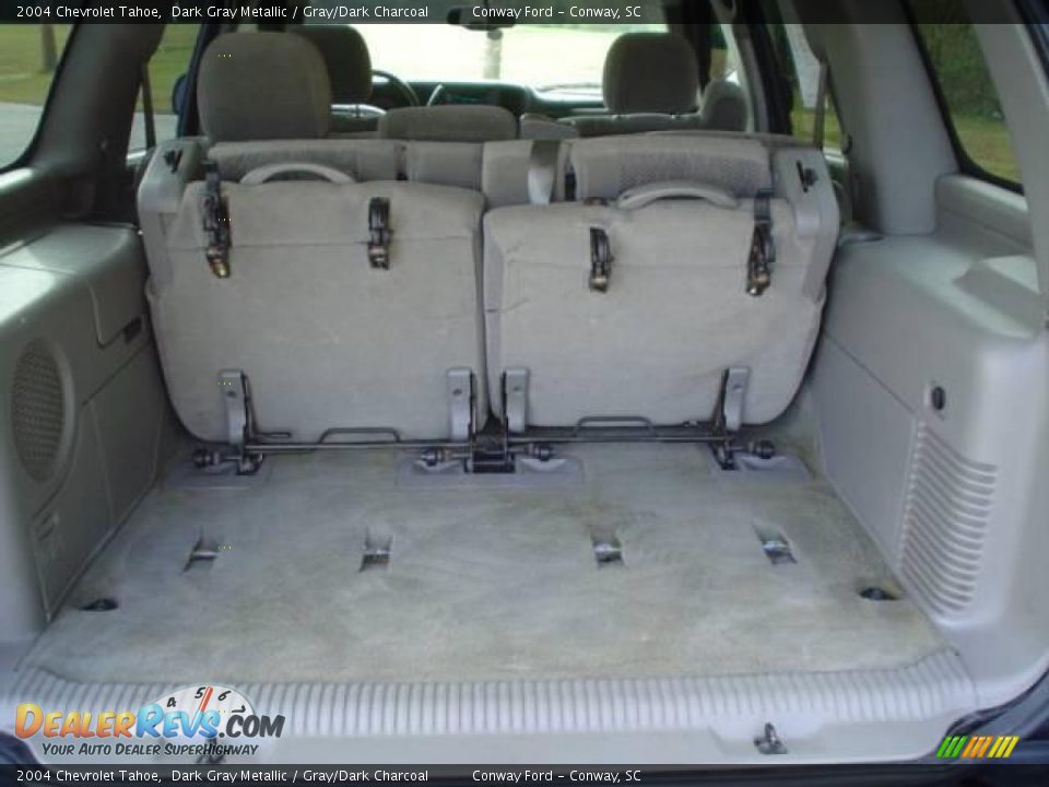 2004 Chevrolet Tahoe Dark Gray Metallic / Gray/Dark Charcoal Photo #15