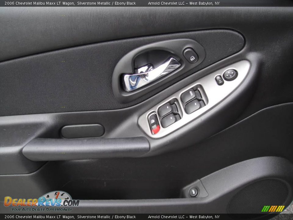 2006 Chevrolet Malibu Maxx LT Wagon Silverstone Metallic / Ebony Black Photo #8