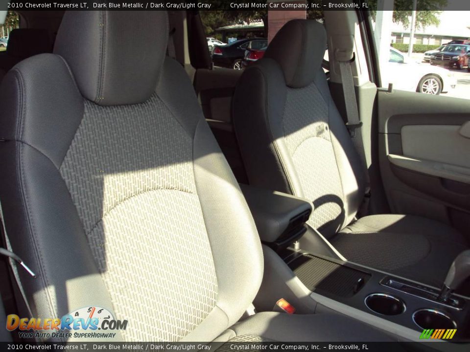 2010 Chevrolet Traverse LT Dark Blue Metallic / Dark Gray/Light Gray Photo #13