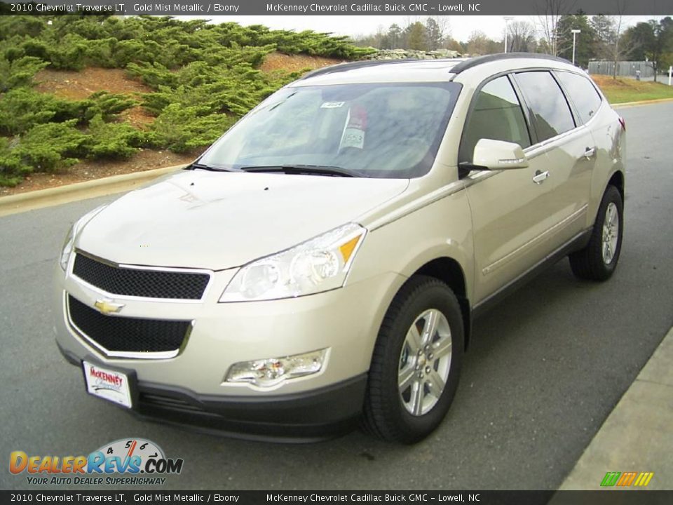 2010 Chevrolet Traverse LT Gold Mist Metallic / Ebony Photo #1