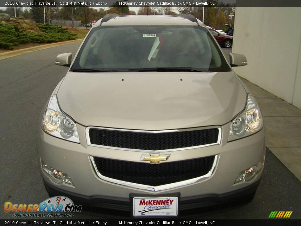 2010 Chevrolet Traverse LT Gold Mist Metallic / Ebony Photo #6