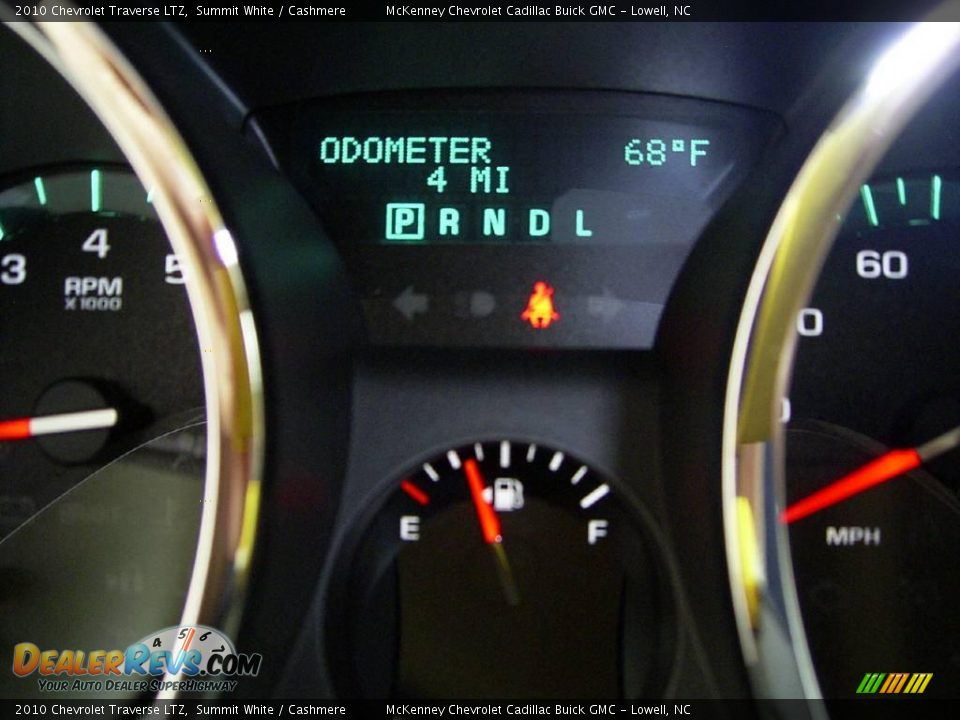 2010 Chevrolet Traverse LTZ Summit White / Cashmere Photo #26