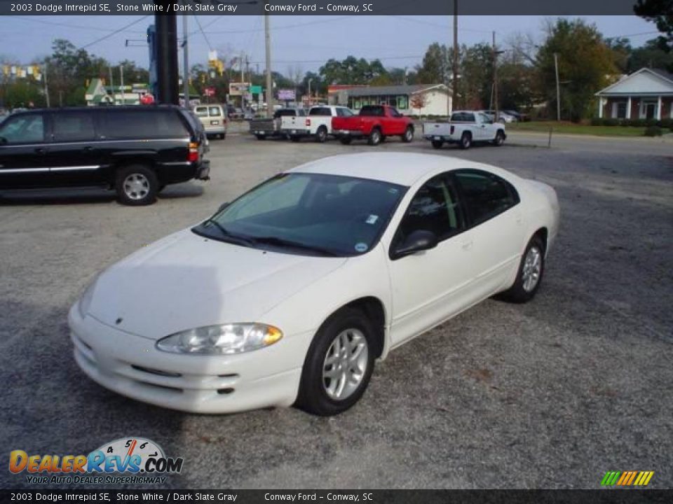2003 Dodge Intrepid SE Stone White / Dark Slate Gray Photo #1