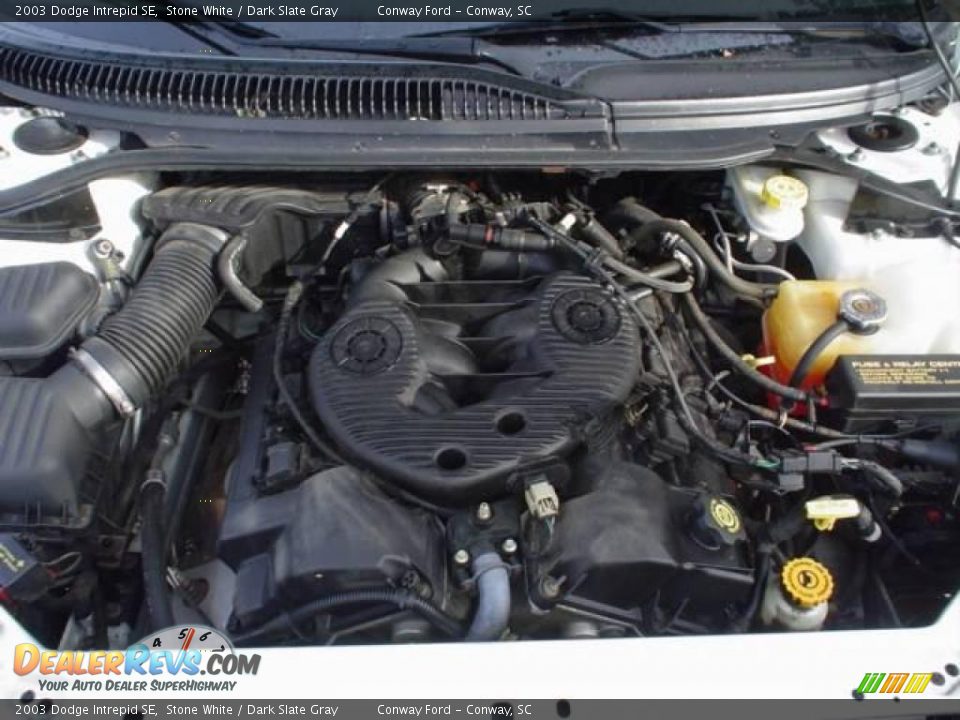 2003 Dodge Intrepid SE Stone White / Dark Slate Gray Photo #11