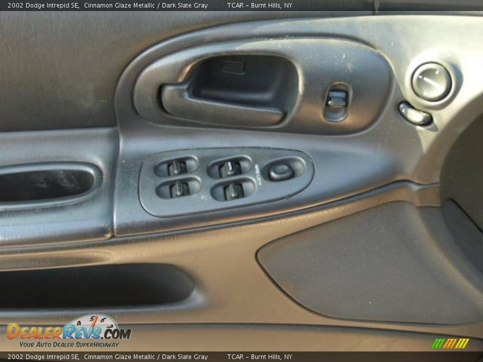 2002 Dodge Intrepid SE Cinnamon Glaze Metallic / Dark Slate Gray Photo #10