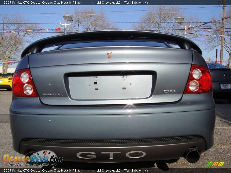 2005 Pontiac GTO Coupe Cyclone Gray Metallic / Black Photo #5